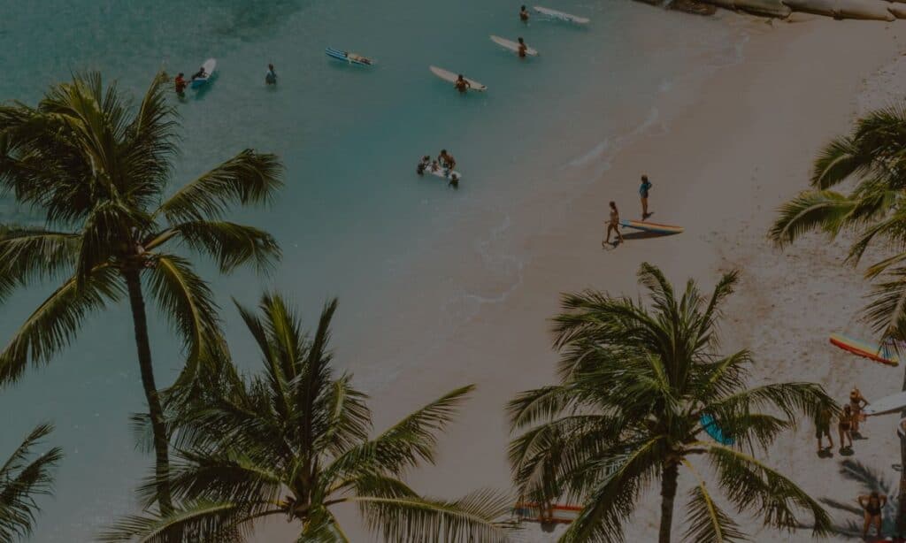 Sunday Quotes for a Relaxing & Happy Weekend